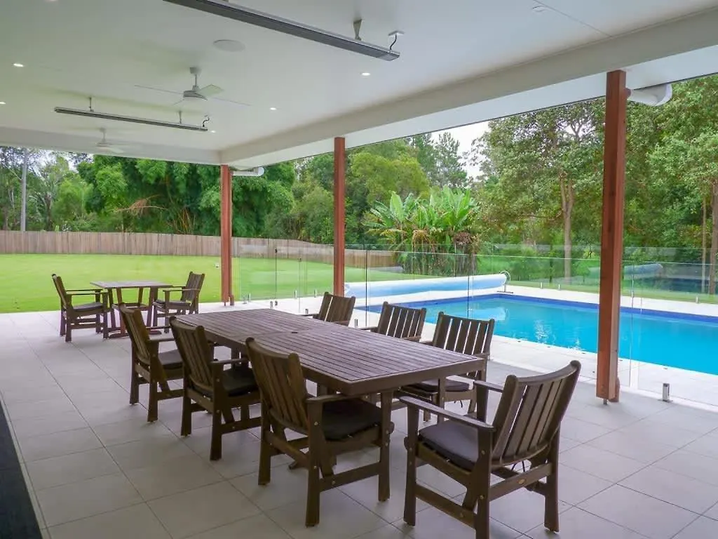 Vakantiehuis Hinterland Haven With Heated Pool & Lush Surrounds Villa Mooloolah