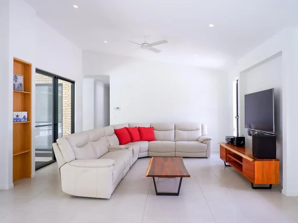 Hinterland Haven With Heated Pool & Lush Surrounds Vila Mooloolah